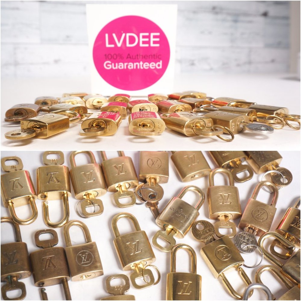 Authentic LOUIS VUITTON lock and key - RANDOM SELECTION - Picture 2 of 7